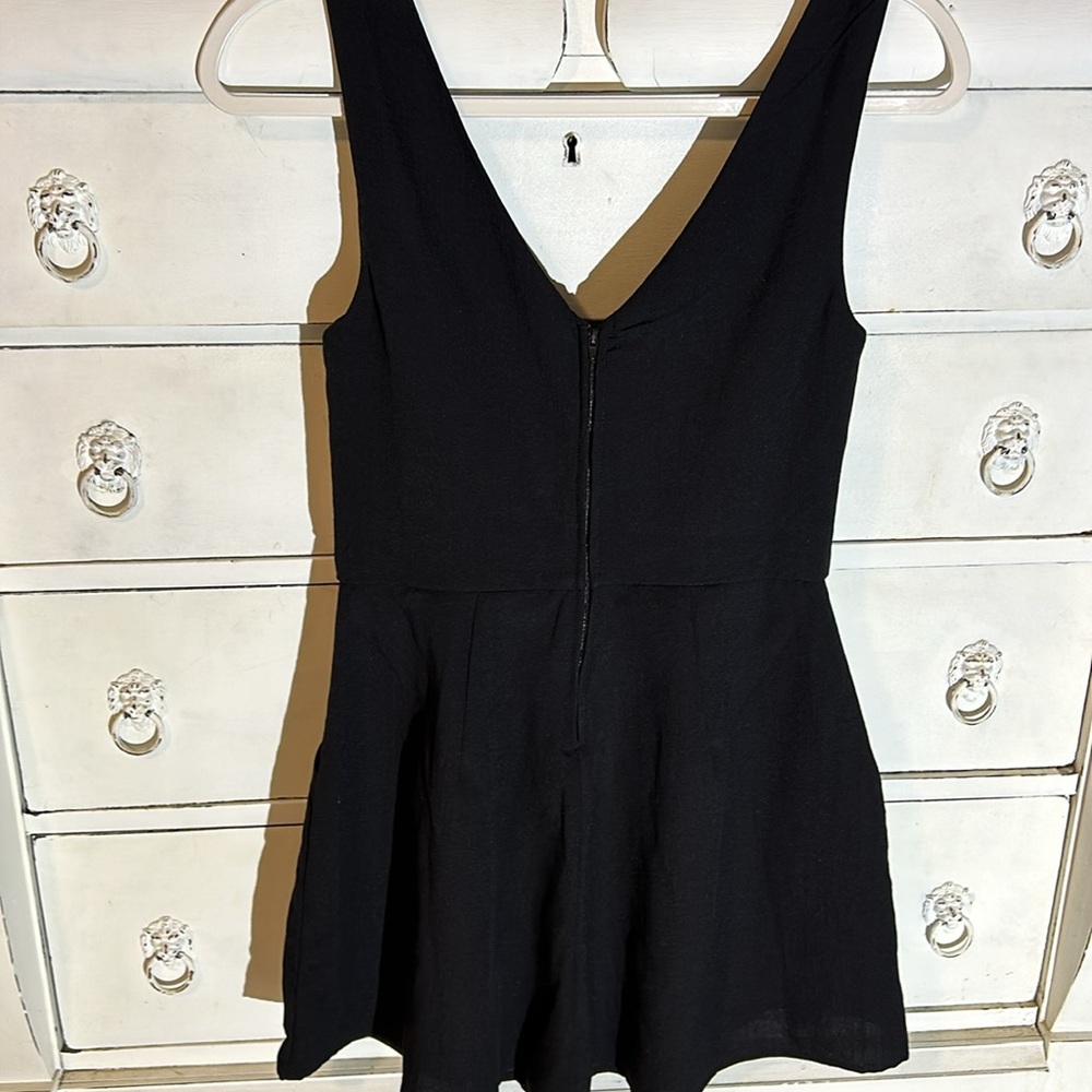 NWT black size Small one piece jumper - Picture 5 of 6